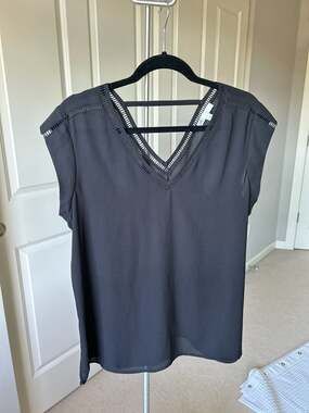 DR2 Black Sleeveless V-Neck Blouse with Ladder Stitch Trim and Strappy Back Size